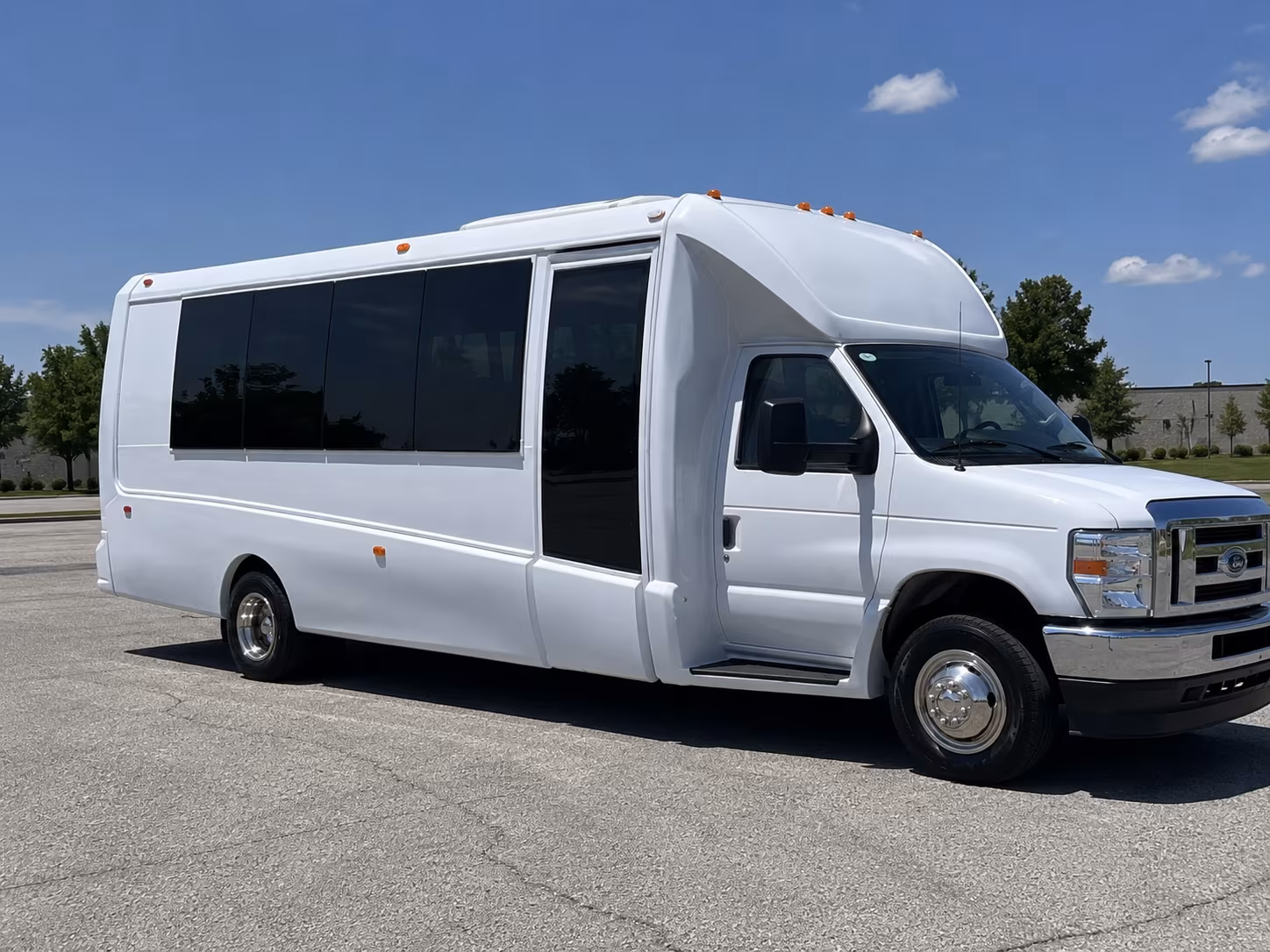 find deltona quinceanera sweet 16 party bus rental