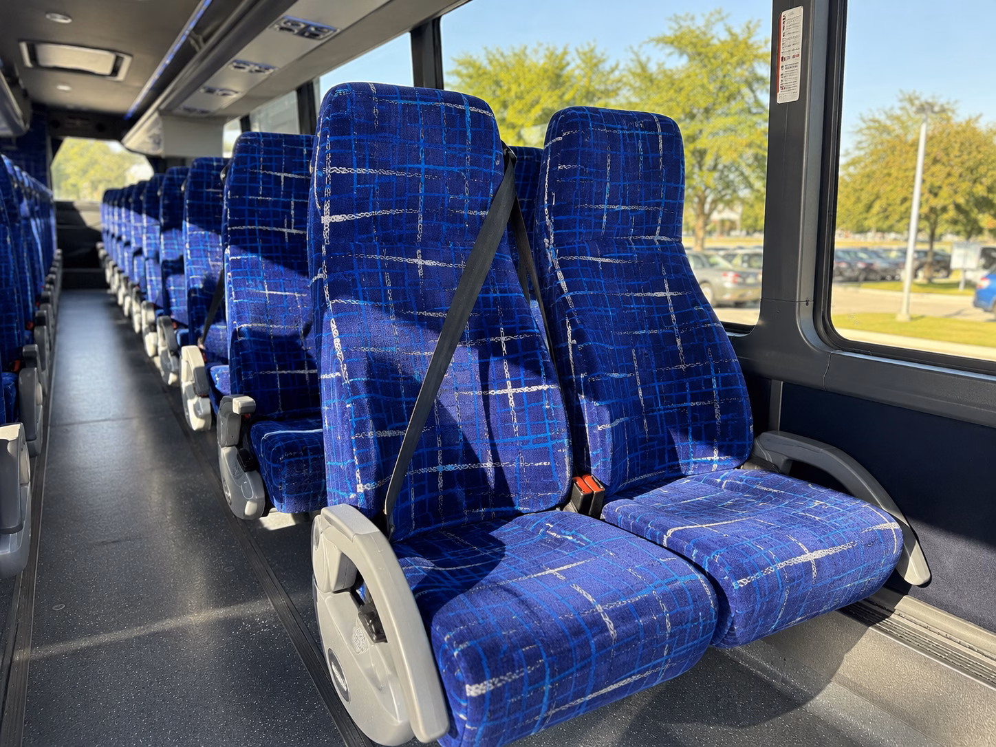shuttle your guests between hotels and venues along the i 4 corridor